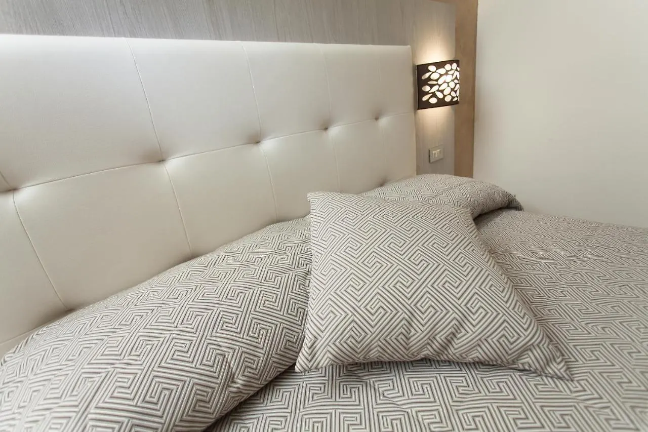 Hotel Dolcevita Cesenatico Italy
